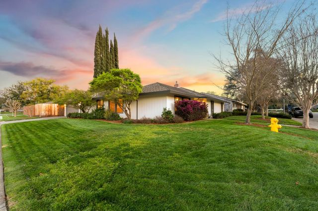 2965 Marco Way, Carmichael, CA 95608