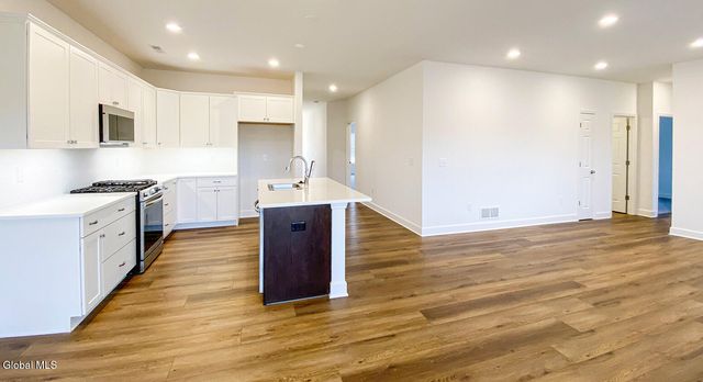 93 Reed's Hollow, Saratoga, NY 12866