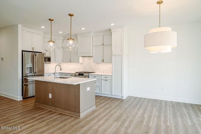 93 Reed's Hollow, Saratoga, NY 12866