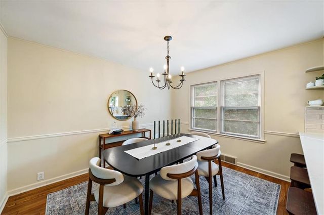 2525 W 50th Terrace, Westwood, KS 66205