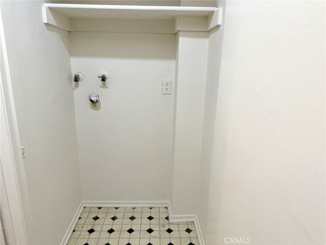 7640 Oso Avenue 316, Winnetka, CA 91306