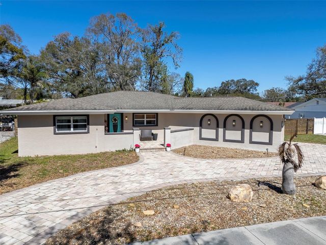 2535 LAKE ELLEN DRIVE, Tampa, FL 33618