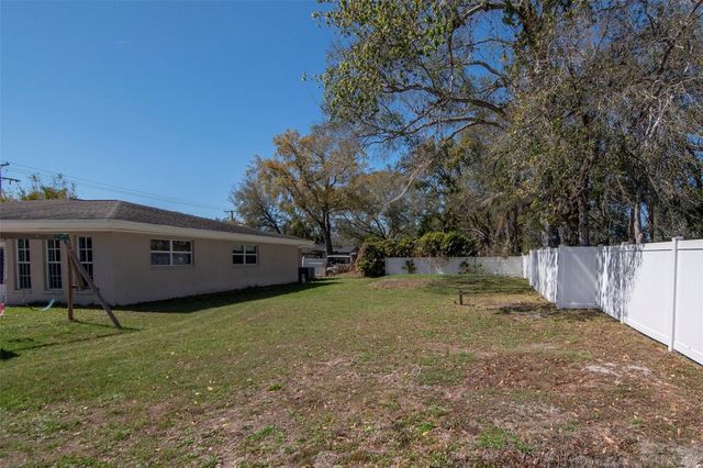 2535 LAKE ELLEN DRIVE, Tampa, FL 33618