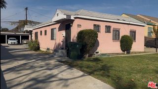 1417 W 82nd Street, Los Angeles, CA 90047
