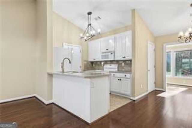 3013 BENTLEY PARK Circle, Gainesville, GA 30504