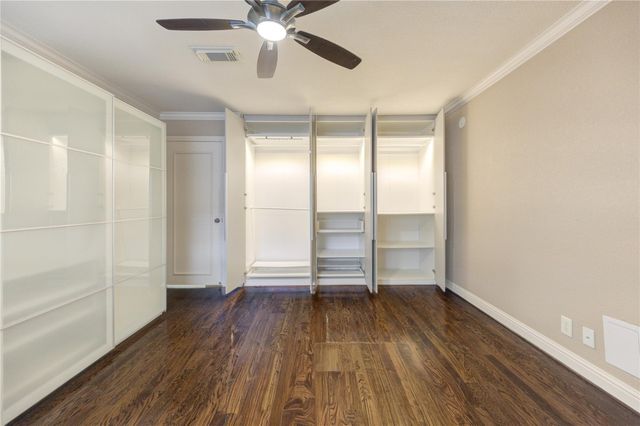 6337 Briar Rose Drive 145, Houston, TX 77057