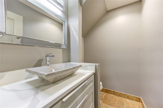 6337 Briar Rose Drive 145, Houston, TX 77057
