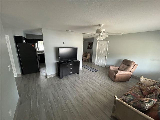 21570 SW RAINTREE STREETS, Dunnellon, FL 34431
