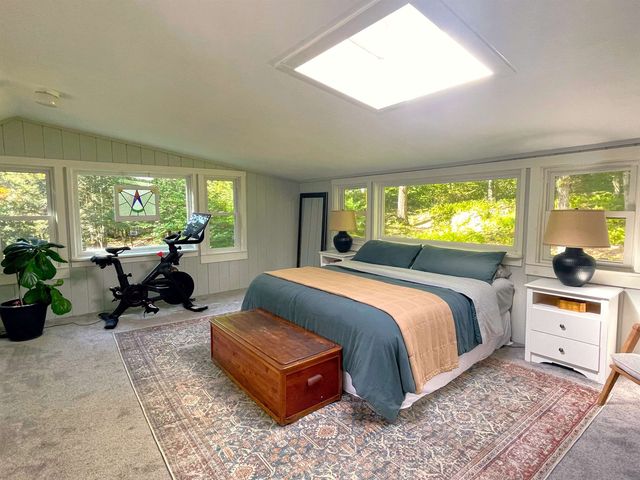 71 Woods Road, Dummerston, VT 05346