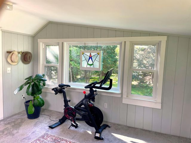 71 Woods Road, Dummerston, VT 05346