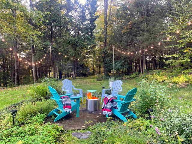 71 Woods Road, Dummerston, VT 05346