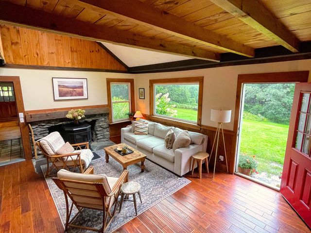 71 Woods Road, Dummerston, VT 05346