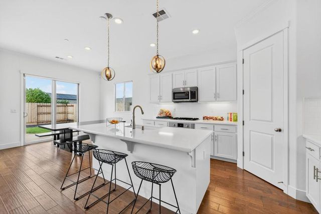 1650 Clover Court, Hollister, CA 95023