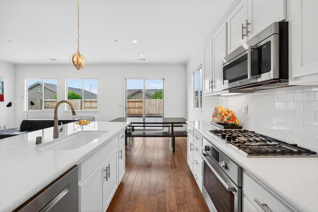 1650 Clover Court, Hollister, CA 95023