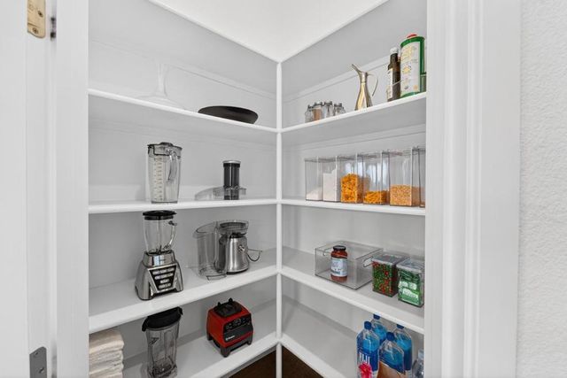 1650 Clover Court, Hollister, CA 95023