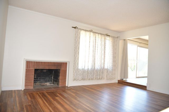 6741 50th St, Sacramento, CA 95823