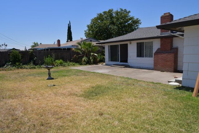 6741 50th St, Sacramento, CA 95823