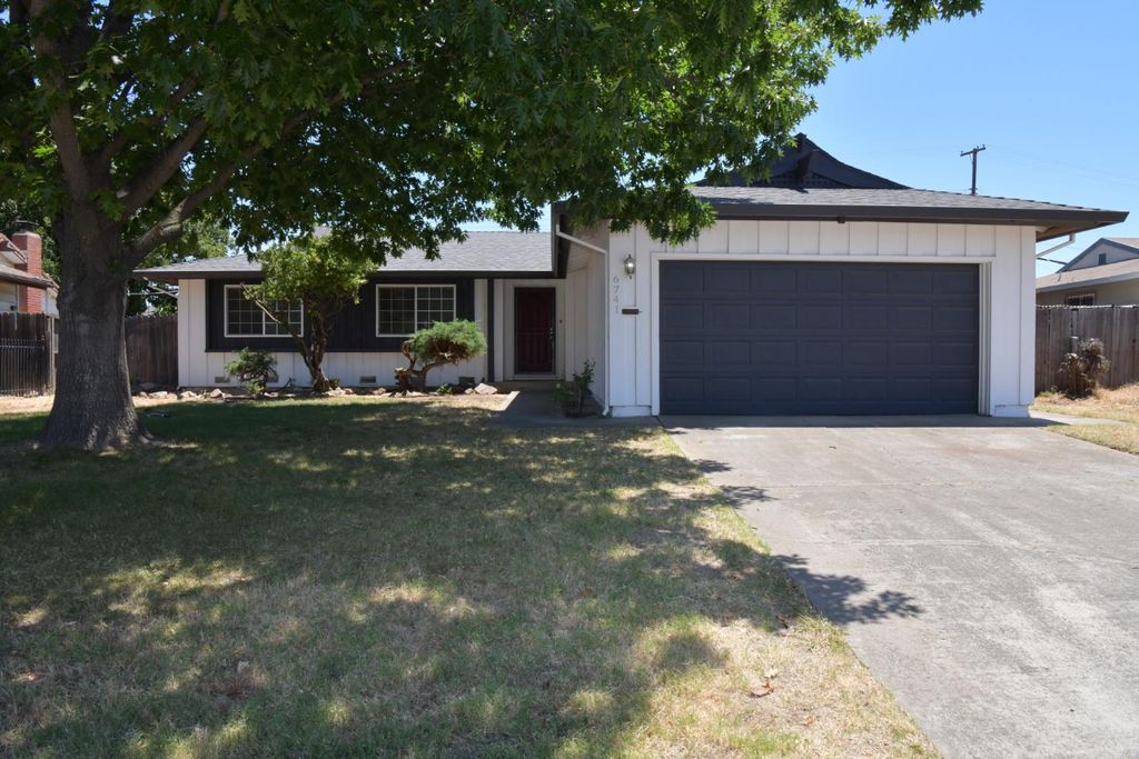 6741 50th St, Sacramento, CA 95823