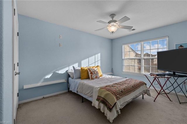 5528 Samuelson CT, Virginia Beach, VA 23464