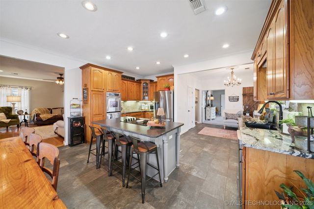 222 Brewster Road, Mcalester, OK 74501