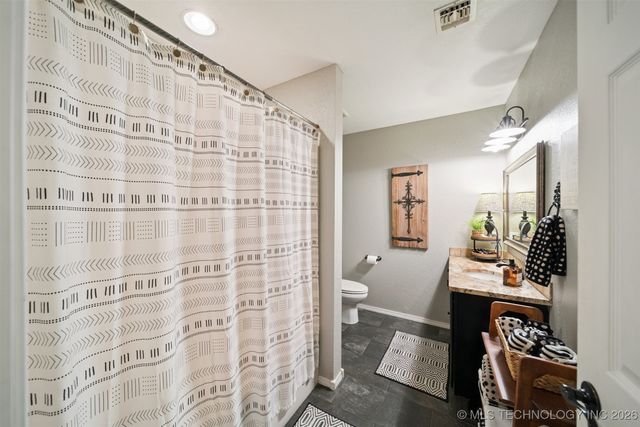 222 Brewster Road, Mcalester, OK 74501