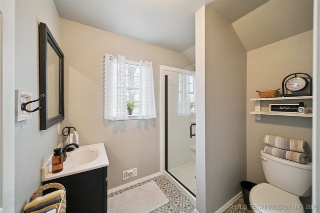 222 Brewster Road, Mcalester, OK 74501