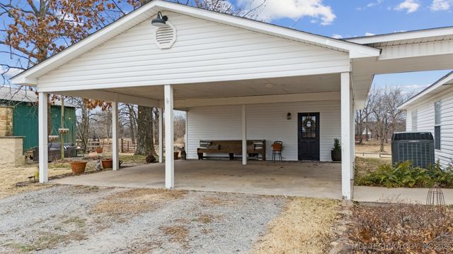 222 Brewster Road, Mcalester, OK 74501