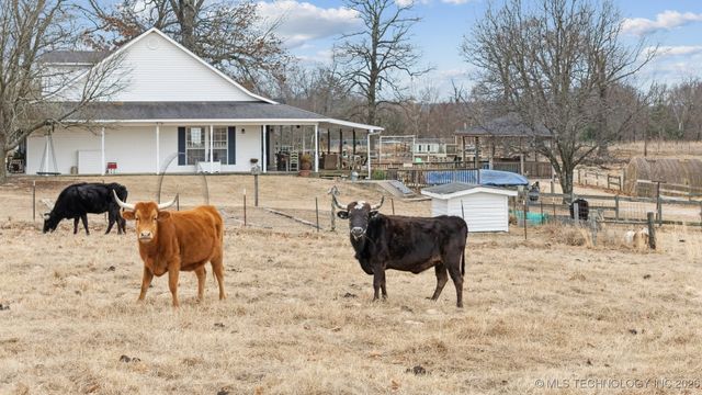 222 Brewster Road, Mcalester, OK 74501