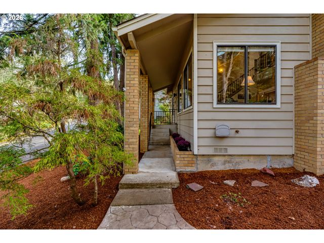 3320 VIDERA Dr, Eugene, OR 97405