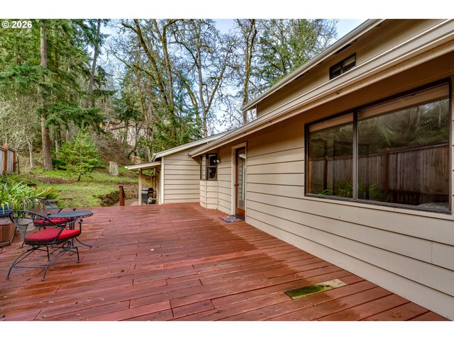 3320 VIDERA Dr, Eugene, OR 97405