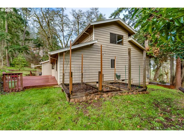 3320 VIDERA Dr, Eugene, OR 97405