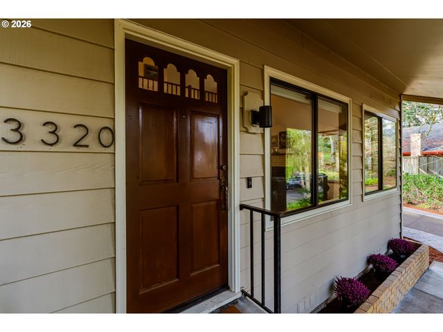 3320 VIDERA Dr, Eugene, OR 97405