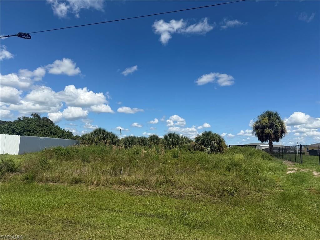 9006 Maywood CIR, LABELLE, FL 33935 — exterior
