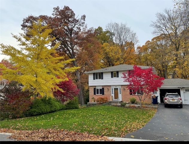 49 Wincanton Drive, Perinton, NY 14450
