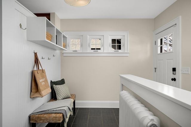 1245 Stanford Avenue, Saint Paul, MN 55105