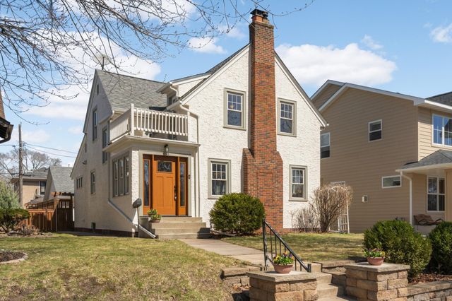 1245 Stanford Avenue, Saint Paul, MN 55105