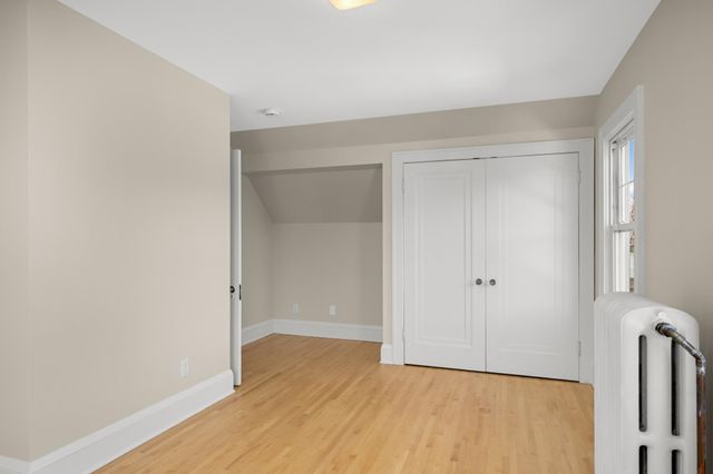 1245 Stanford Avenue, Saint Paul, MN 55105