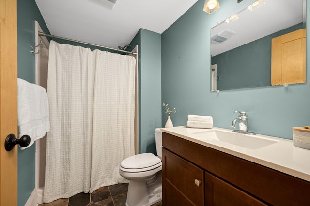 1245 Stanford Avenue, Saint Paul, MN 55105