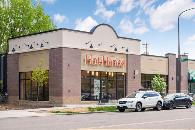 1245 Stanford Avenue, Saint Paul, MN 55105