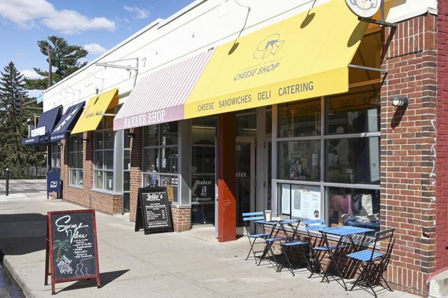 1245 Stanford Avenue, Saint Paul, MN 55105