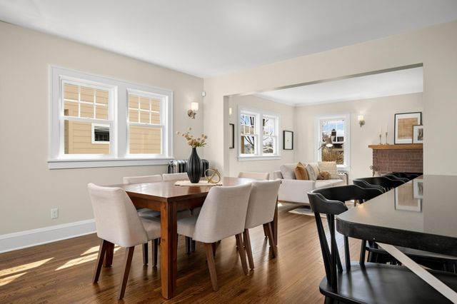 1245 Stanford Avenue, Saint Paul, MN 55105