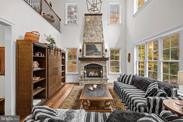 13025 YATES FORD RD, Clifton, VA 20124