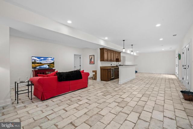 13025 YATES FORD RD, Clifton, VA 20124