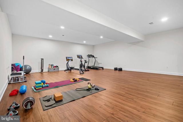 13025 YATES FORD RD, Clifton, VA 20124