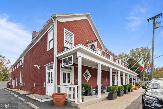 13025 YATES FORD RD, Clifton, VA 20124