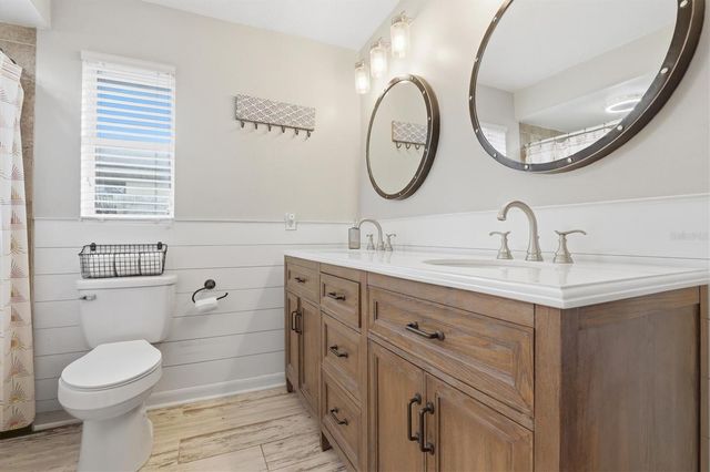 1143 LANCER LANE, Tarpon Springs, FL 34689