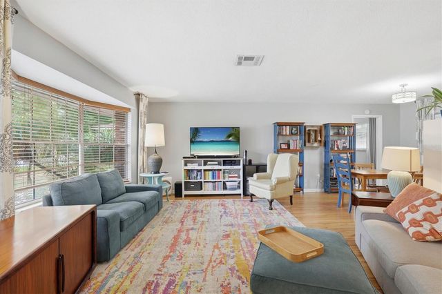 1143 LANCER LANE, Tarpon Springs, FL 34689