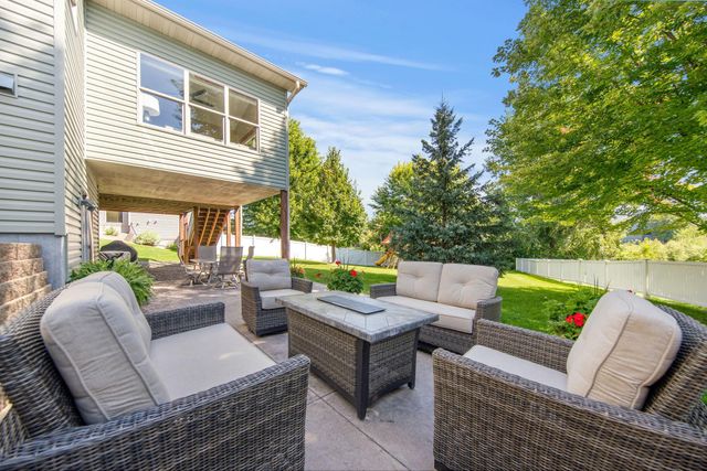4578 Lannon Avenue, Saint Michael, MN 55376