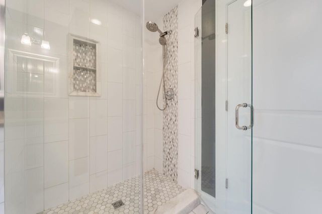 6040 Shoreland AVENUE, Whitefish Bay, WI 53217