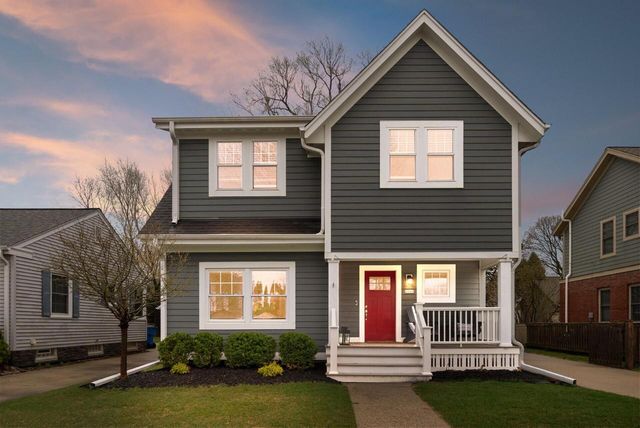6040 Shoreland AVENUE, Whitefish Bay, WI 53217